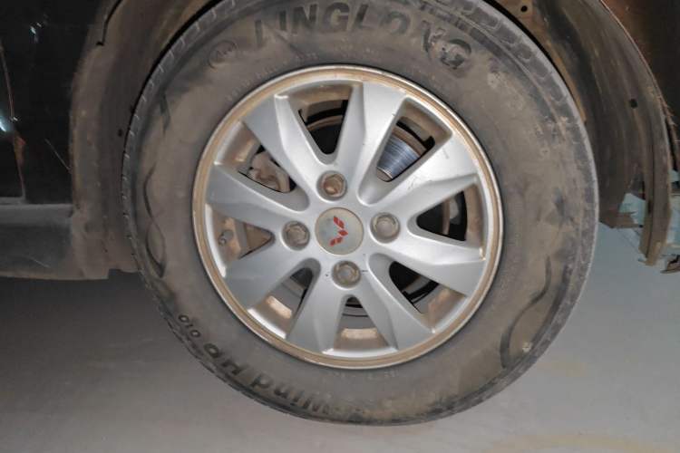 Used Wuling Hongguang 2014 1.5L S Comfort Model