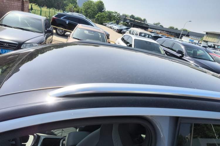 Used Volkswagen ID.4 CROZZ 2021 Long-Range PRO Two-Wheel Drive Version