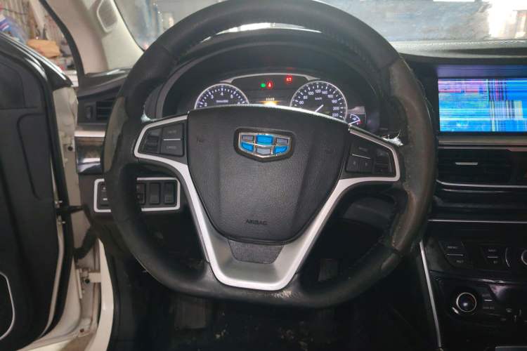 Used Geely Auto Emgrand GT 2016 2.4L Comfort Version