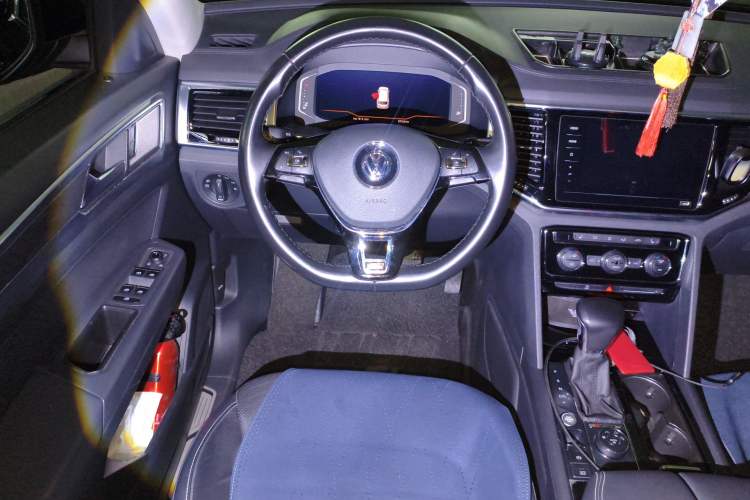 Used Volkswagen Teramont 2020 380TSI Four-Wheel Drive Luxury Version China VI Standard Steering Wheel