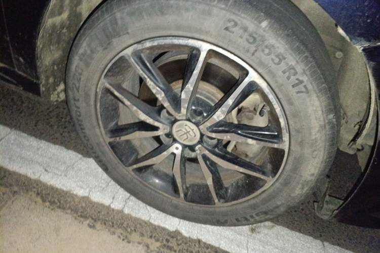 Used BYD Song MAX 2017 1.5T Automatic Smart Connect Prestige 7-Seater
