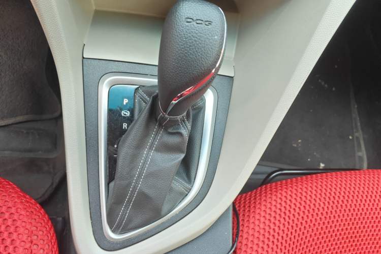 Used Buick GT 2018 15T Dual-Clutch Advanced Model China V Standard Gear Lever