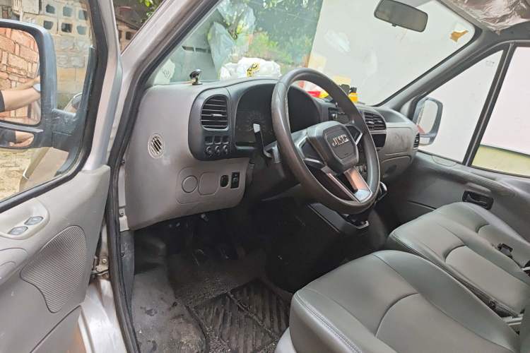 Used JMC Transit 2017 2.8T Commercial Version Short Wheelbase Mid-Roof 6/7/8-Seater JX493
