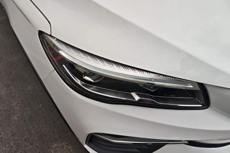 Used Geely Auto Emgrand S 2021 1.4T CVT Prestige Edition Right Front Headlight