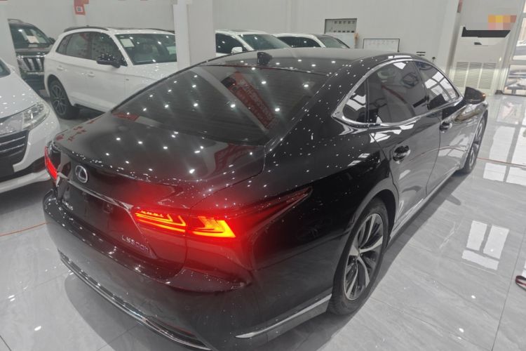 Used Lexus LS 2021 500h Excellence Edition
