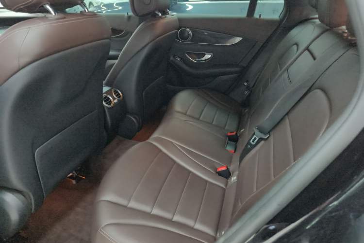 Used Mercedes-Benz GLC 2018 Facelift GLC 260 4MATIC Luxury Edition