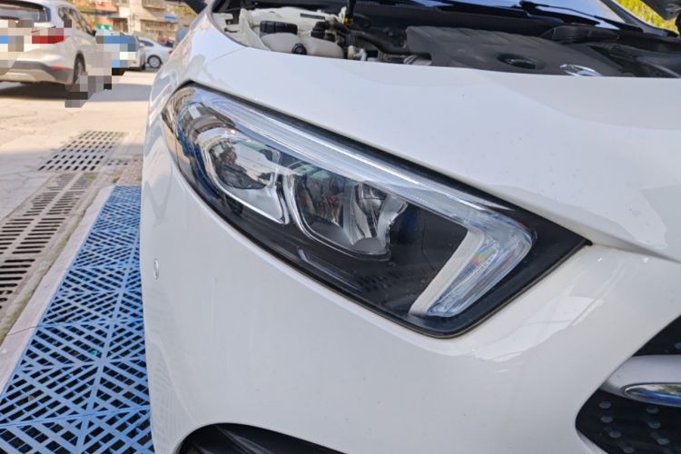 Used Mercedes-Benz A-Class 2021 A 200 L Sport Sedan Fashion Model
