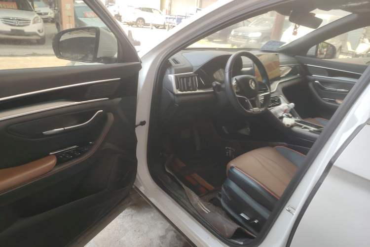 Used BYD Song PLUS 2020 1.5T Automatic Prestige Version
