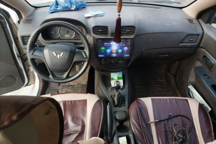 Used Wuling Hongguang 2015 1.2L S Base Model China V Standard