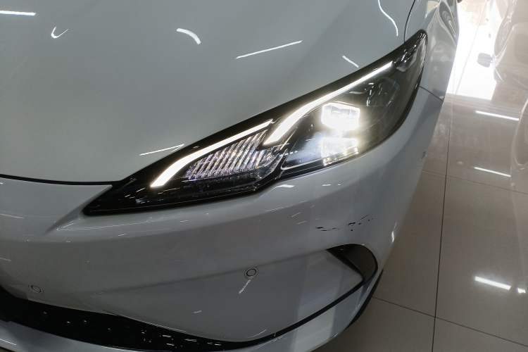 Used BYD Seal 05 DM-i 2025 DM-i Smart Drive 55KM Prestige Model Left Front Headlight