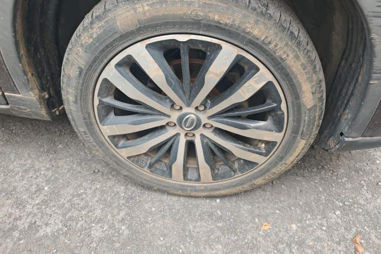 Used GAC Trumpchi GS4 2017 235T Manual Two-Wheel Drive Luxury Edition
