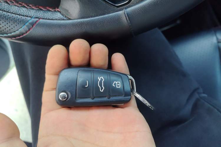 Used Chery Arrizo 5 2017 1.5L Manual Lingchao Edition
