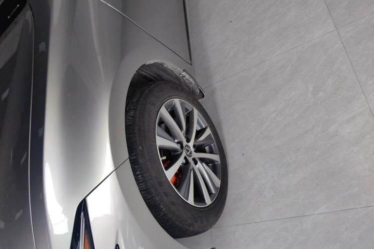 Used Lexus ES 2020 200 Excellence Edition Left Front Wheel Hub