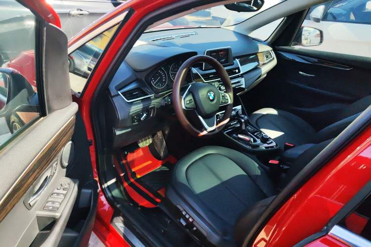 Used BMW 2 Series Active Tourer 2016 218i Sports Design Package
