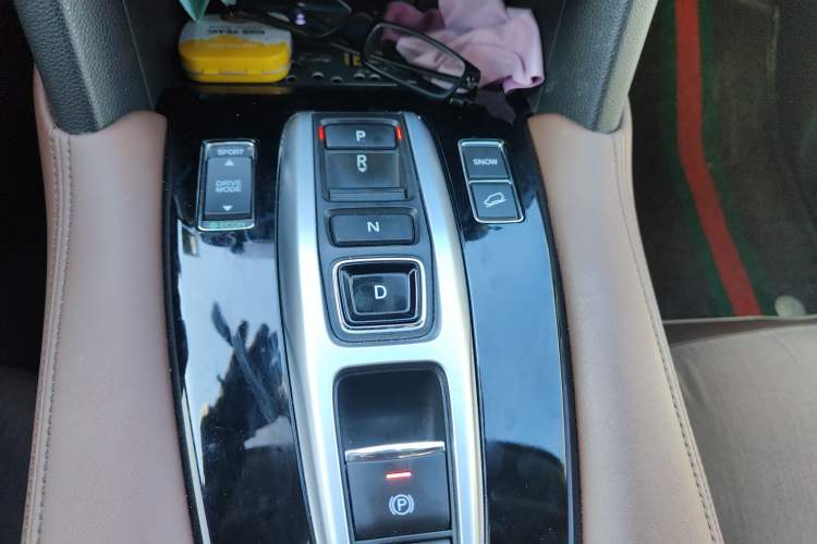 Used Honda UR-V 2020 370TURBO Four-Wheel Drive Prestige Edition