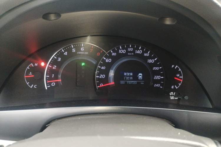 Used Toyota Camry 2011 200G Classic Anniversary Edition Instrument Cluster