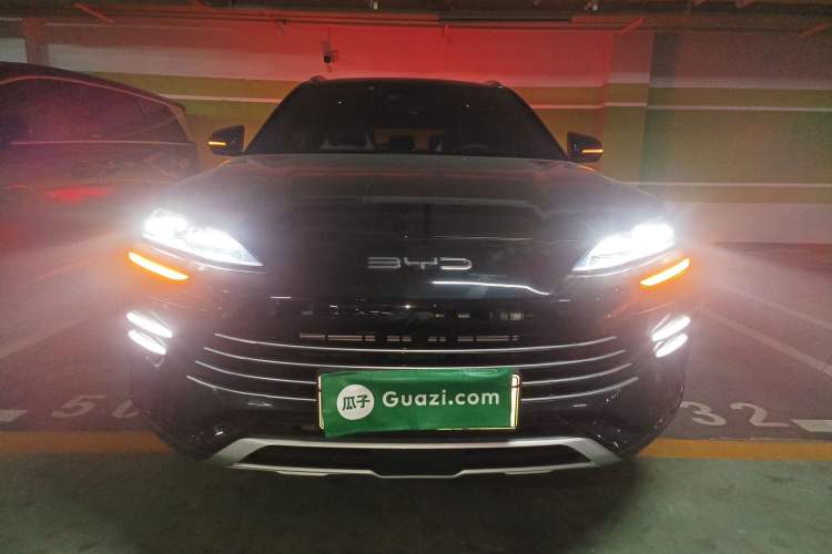 Used BYD Song PLUS New Energy 2024 HONOR Edition DM-i 71km Luxury Model
