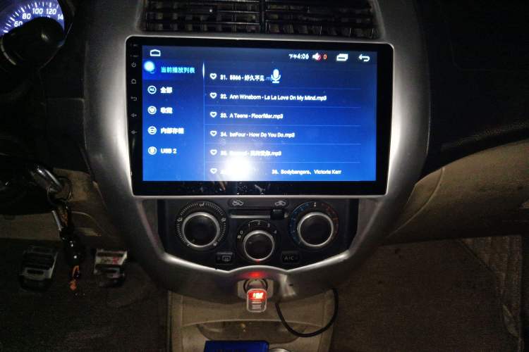 Used Nissan Livina 2013 1.6XL Manual Luxury Edition