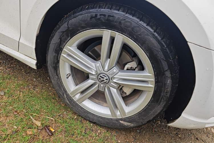 Used Volkswagen Lamando 2018 280TSI DSG Comfort Edition
