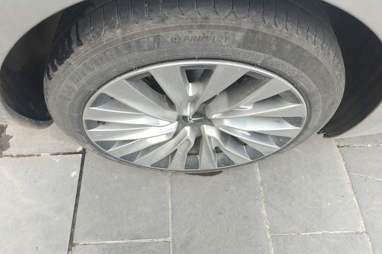 Used Tesla Model 3 2023 Rear-Wheel-Drive Version
