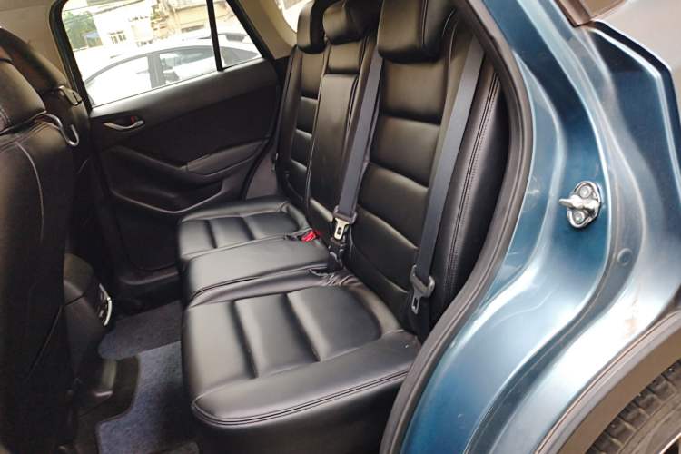 Used Mazda CX-5 2015 2.0L Automatic Two-Wheel Drive Urban Version
