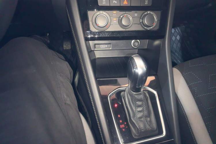Used Jetta VS7 2023 280TSI Automatic Trend Edition
