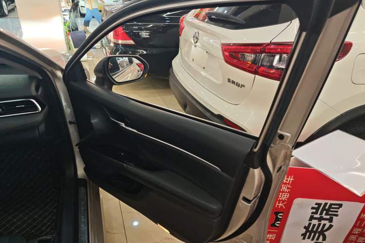 Used Toyota Camry 2019 2.5G Luxury Edition China VI Standard
