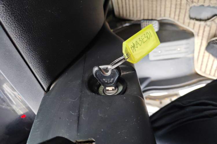 Used Wuling Zhiguang 2020 1.2L Practical Model China VI LSI