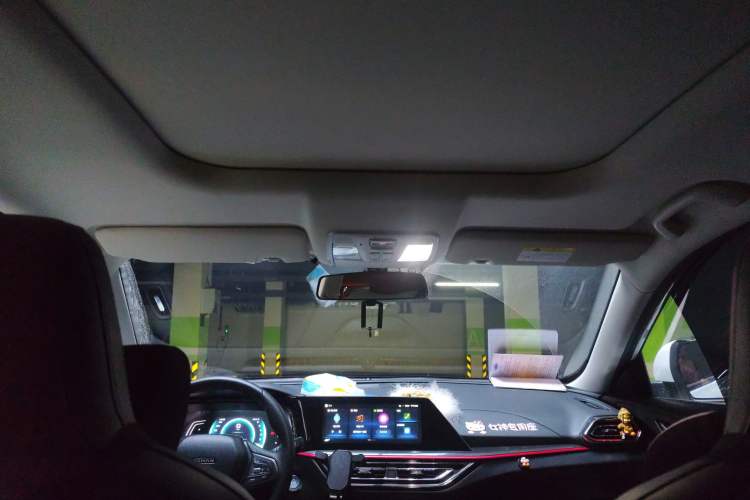 Used CHANGAN OSHAN X5 2021 1.5T DCT Prestige Edition Headliner