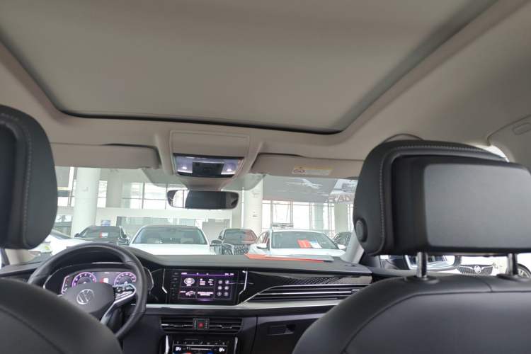 Used Volkswagen Passat 2022 330TSI Luxury Edition