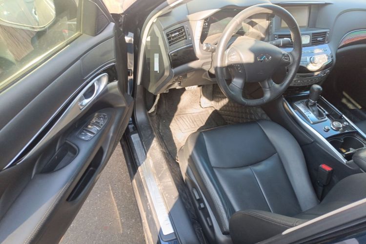 Used Infiniti Q70 2017 Q70L 2.5L Elite Edition
