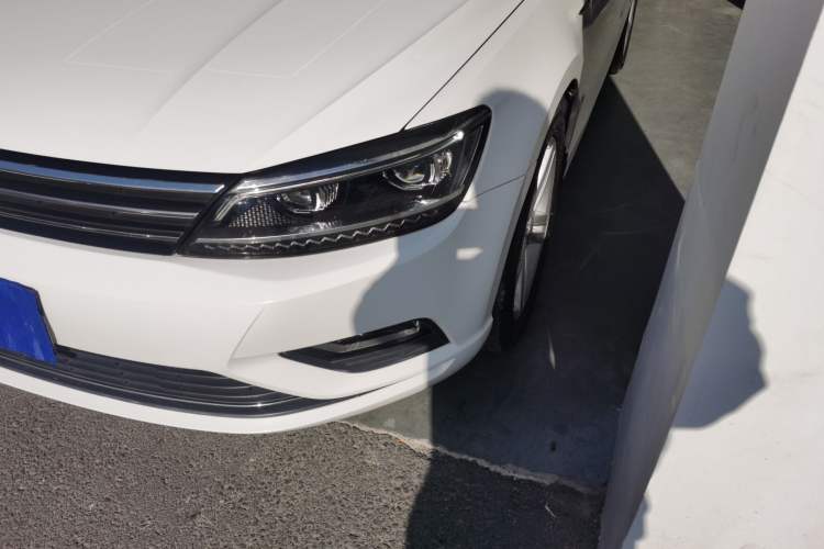 Used Volkswagen Lamando 2015 280TSI DSG Comfort Edition