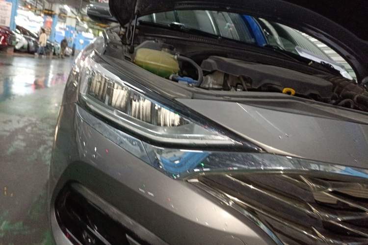 Used Hyundai Lafesta 2019 280TGDi Smart Speed Version China VI Standard Right Front Headlight