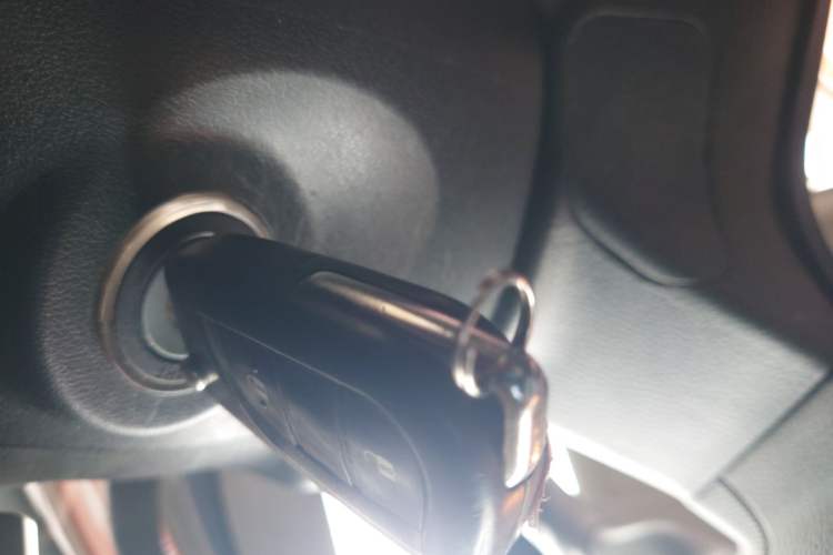 Used Toyota RAV4 2013 2.0L CVT Two-Wheel Drive Urban Edition