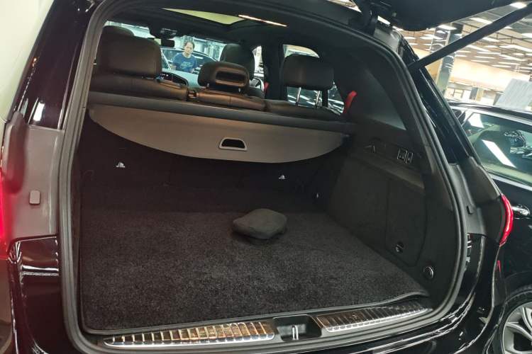 Used Mercedes-Benz GLE AMG 2020 AMG GLE 53 4MATIC+ Trunk