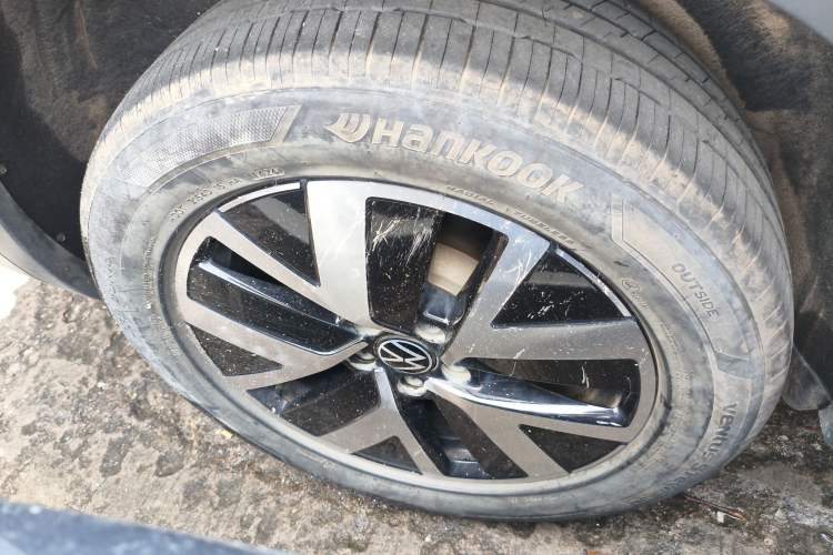 Used Volkswagen Tayron 2024 300TSI Two-Wheel-Drive Luxury Plus Advanced Version Exterior 5