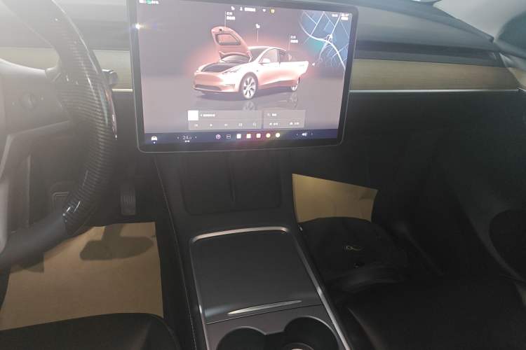 Used Tesla Model Y 2022 Revised Version Rear-Wheel Drive Audio And AC Panel