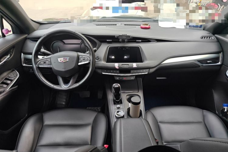 Used Cadillac XT4 2021 28T Two-Wheel Drive Luxury Version
