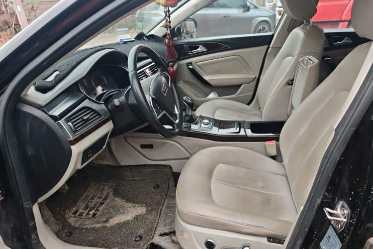 Used Zotye Z700 2016 1.8T Manual Luxury Model Left Front Seat