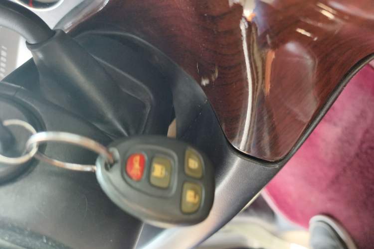 Used GMC SAVANA 2011 6.0L Business Star 7 seats Vehicle Key