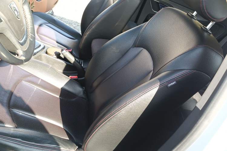 Used Baojun 560 2017 1.8L iAMT Comfort Model Left Front Seat