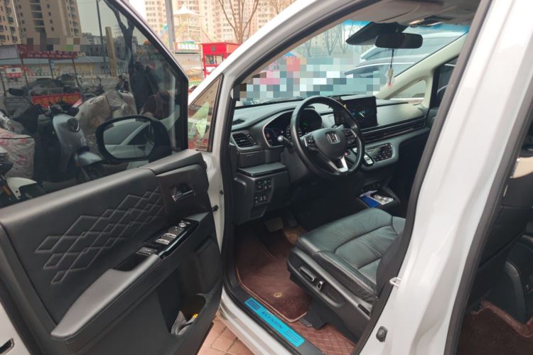 Used Honda Elysion 2024 2.0L eHEV Luxury Edition Driver Seat