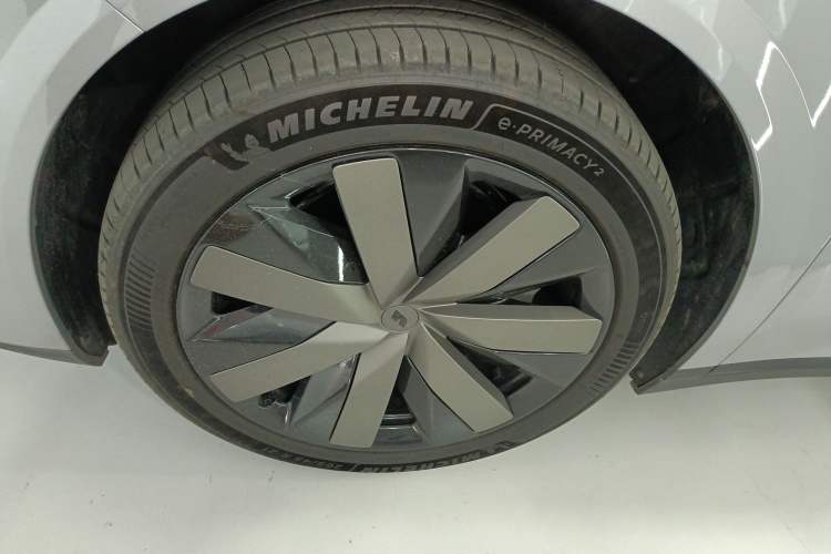 Used Li Auto i8 2025 Model Standard Version