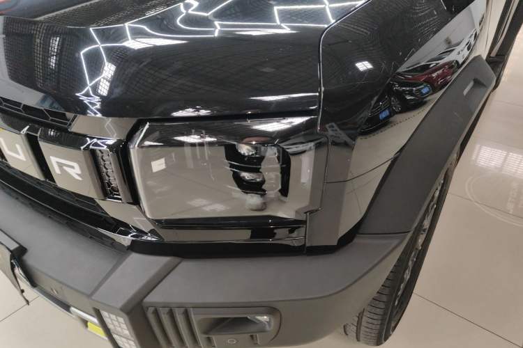 Used JETOUR Traveler 2023 2.0T All-Wheel-Drive CrossPRO Left Front Headlight