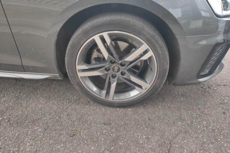 Used Audi A4 2023 Avant 40 TFSI Fashionable and Dynamic Model
