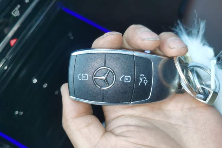 Used Mercedes-Benz GLB 2023 GLB 220 Fashion Model