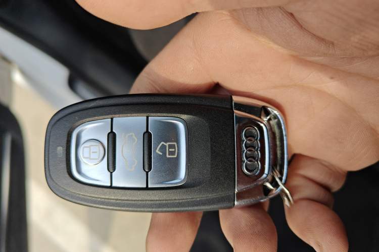 Used Audi A4L 2016 30 TFSI Collector's Edition Automatic Comfort Model