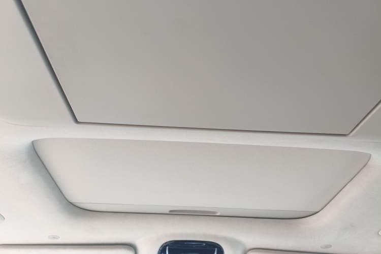 Used VOYAH Dream 2025 PHEV Four-Wheel-Drive Flagship Kunpeng Edition
