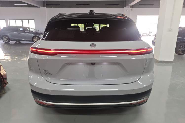 Used Nio ES6 2023 75 kWh Rear