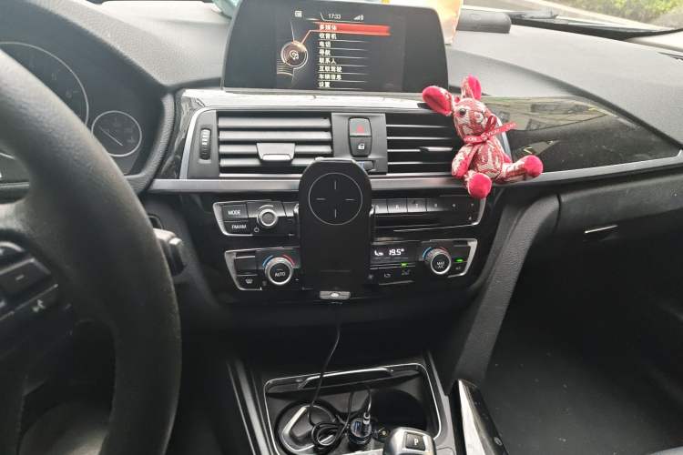 Used BMW 3 Series 2016 320Li Fashion Model
